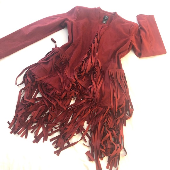 NWT INC Stunning FULL length sleeve Vegan Suede Ruby Red Fringe jacket - Picture 5 of 10